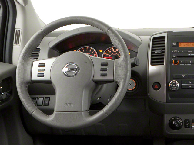2012 Nissan Frontier SV Crew Cab photo 4