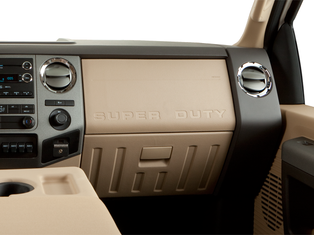 2013 Ford Super Duty F-350 DRW Lariat