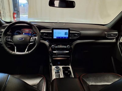 2022 Ford Explorer ST-Line