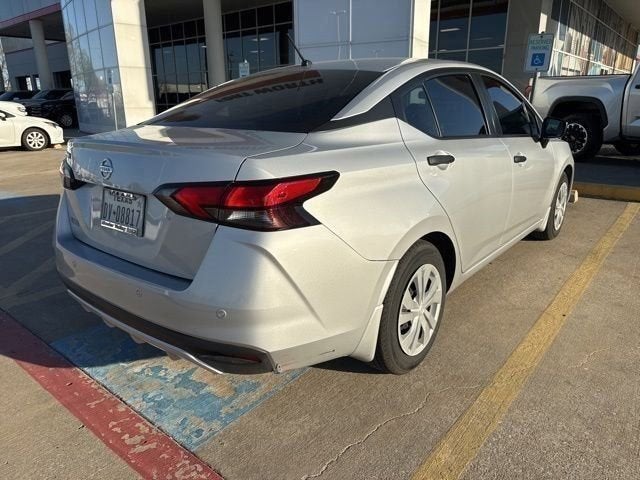 2021 Nissan Versa 1.6 S