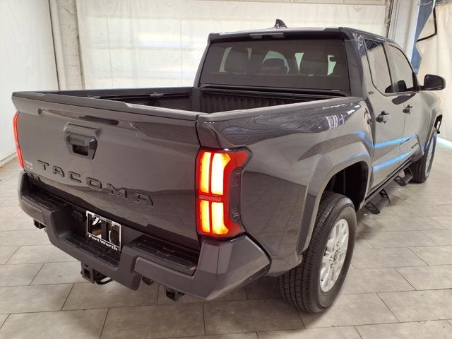 2025 Toyota Tacoma 4WD SR5