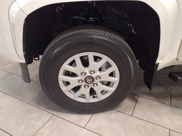 2024 Toyota Tacoma 4WD SR5