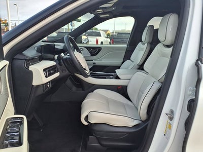 2025 Lincoln Aviator Black Label
