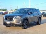 2025 Nissan Pathfinder S