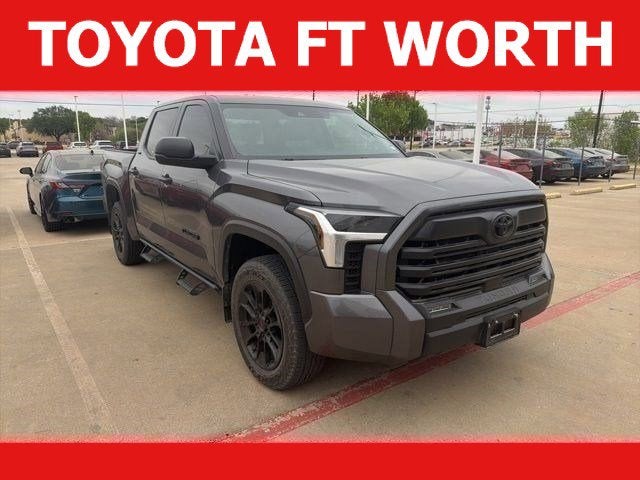 2024 Toyota Tundra 4WD SR5