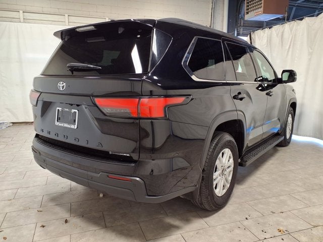 2025 Toyota Sequoia SR5