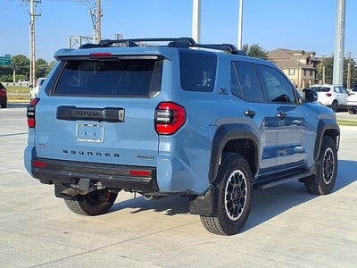 2025 Toyota 4Runner TRD Off Road