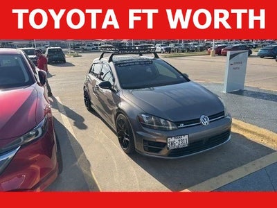 2016 Volkswagen Golf R DCC & Navigation 4Motion