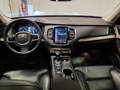 2021 Volvo XC90 T6 Inscription
