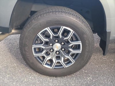 2024 Chevrolet Colorado 2WD LT