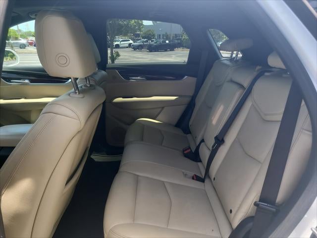 2017 Cadillac XT5 Luxury FWD