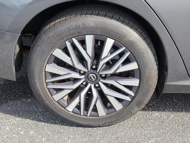 2025 Nissan Altima SV - Photo 39