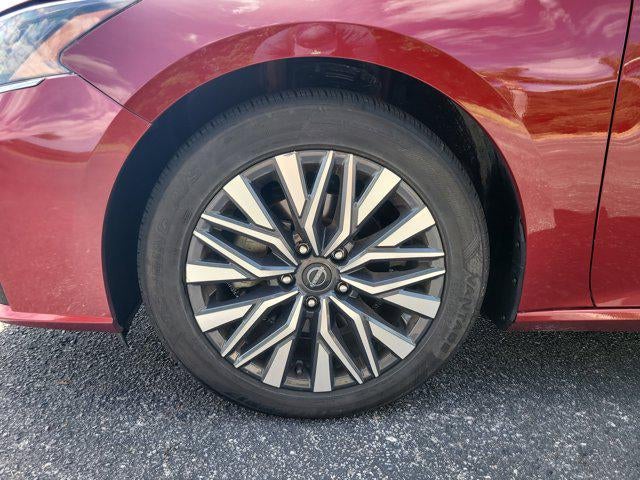 2025 Nissan Altima SV - Photo 40