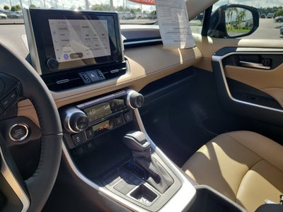2025 Toyota RAV4 XLE Premium