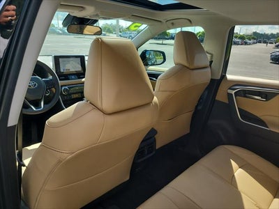 2025 Toyota RAV4 XLE Premium