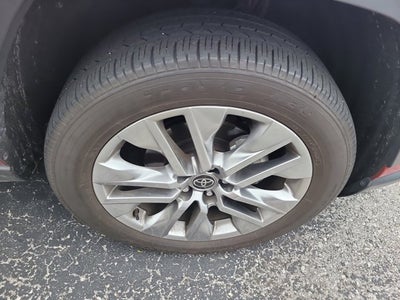 2023 Toyota RAV4 XLE Premium