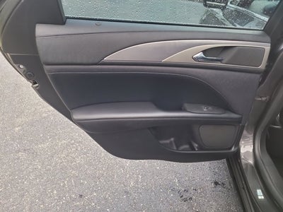 2020 Lincoln MKZ Standard
