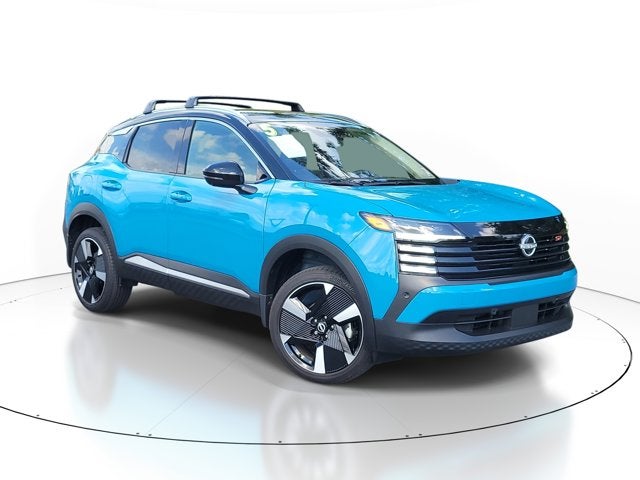 2025 Nissan Kicks 2.0 SR's photo