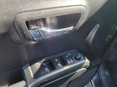 2020 Toyota Tacoma 2WD SR5