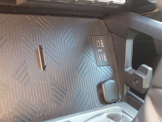 2024 Toyota TACOMA SR5 SR5