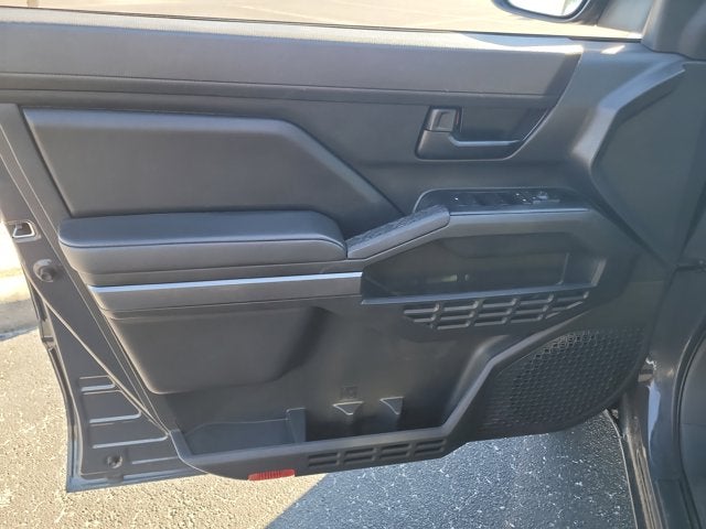 2024 Toyota TACOMA SR5 SR5