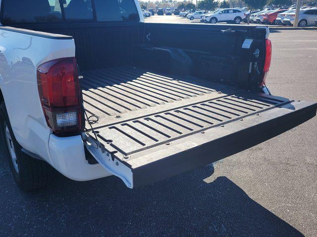 2021 Toyota TACOMA SR SR5