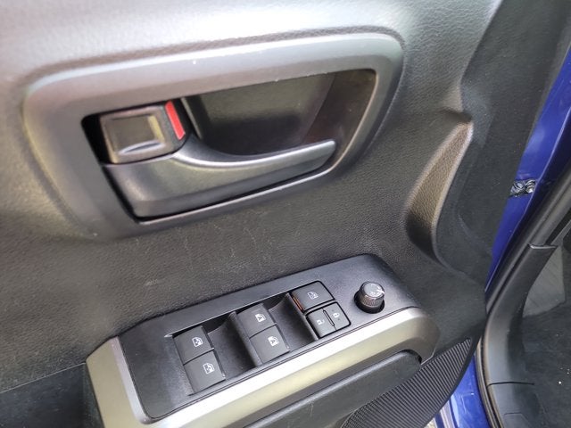 2023 Toyota TACOMA SR5 SR5