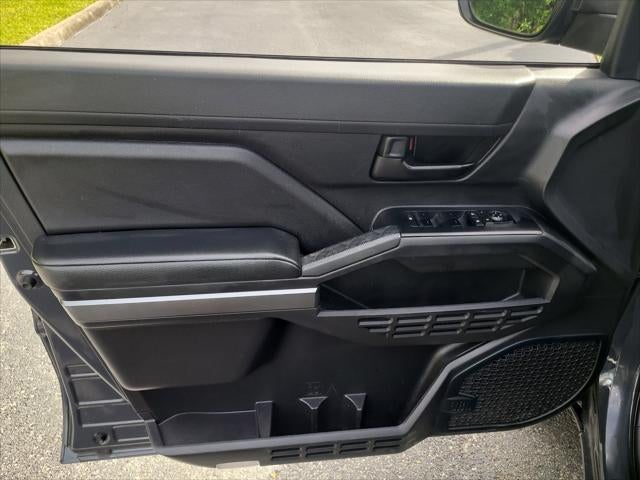 2024 Toyota TACOMA SR5 SR5