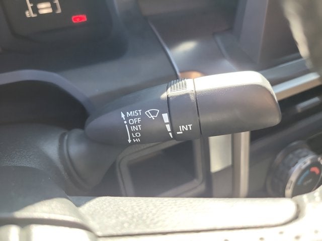 2025 Toyota TACOMA SR5 SR5