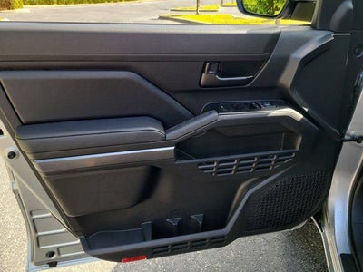 2025 Toyota TACOMA SR5 SR5