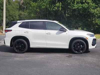 2025 Volkswagen Tiguan SE R-Line Black