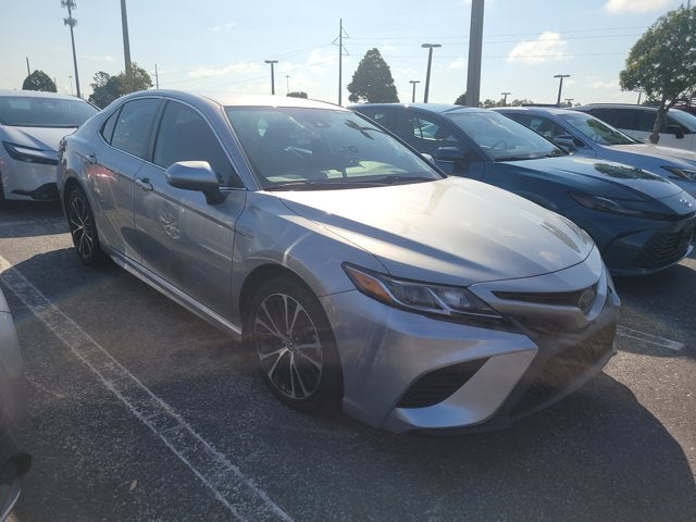 2019 Toyota Camry SE