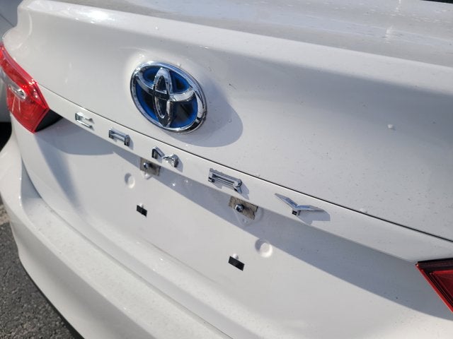 2018 Toyota Camry Hybrid LE