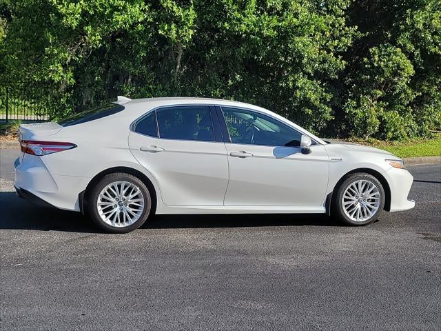 2020 Toyota Camry Hybrid Hybrid XLE