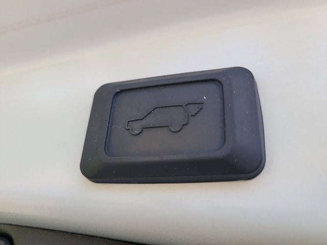 2024 Toyota RAV4 HYBRID Hybrid XLE