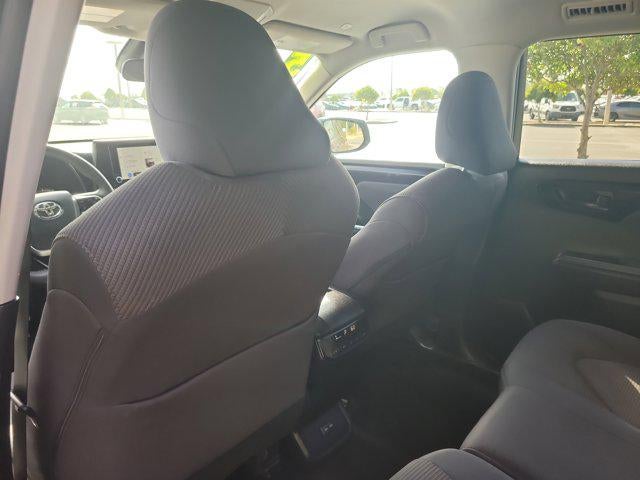 2025 Toyota HIGHLANDER LE