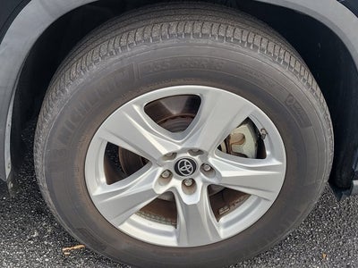 2023 Toyota HIGHLANDER L