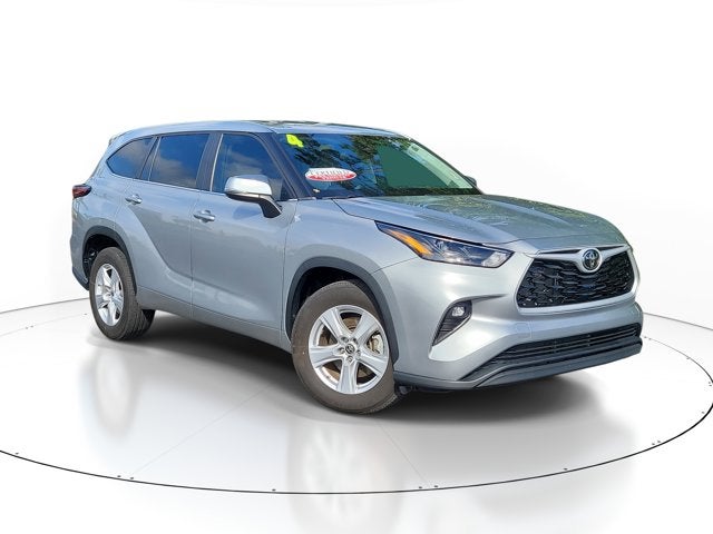 2024 Toyota HIGHLANDER LE