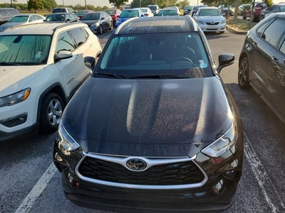 2024 Toyota HIGHLANDER XLE
