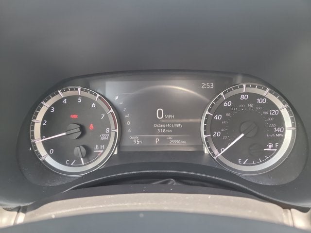2025 Toyota Highlander LE - Photo 32