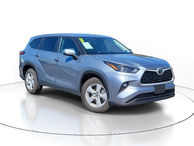 2023 Toyota HIGHLANDER LE