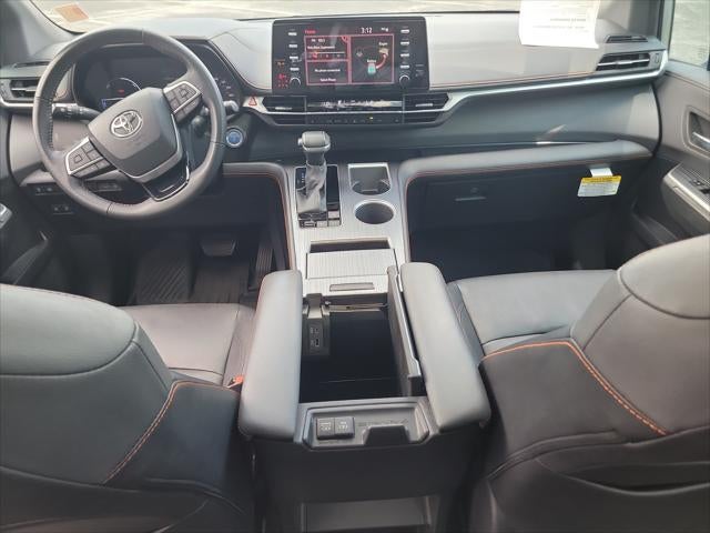 2023 Toyota Sienna XSE