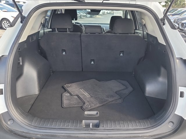 2025 Kia Sportage LX - Photo 11