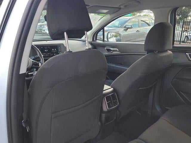 2025 Kia Sportage LX - Photo 45