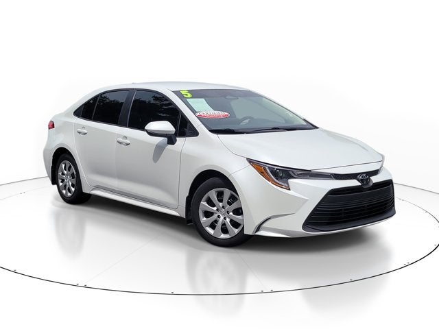2025 Toyota Corolla LE