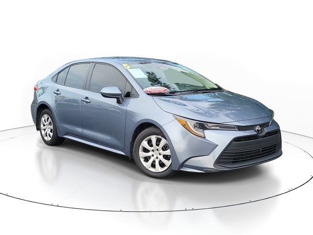 2025 Toyota Corolla LE