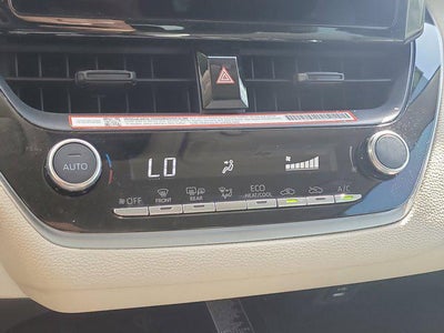 2025 Toyota COROLLA LE