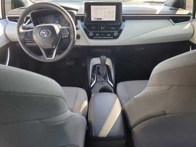 2025 Toyota COROLLA SE