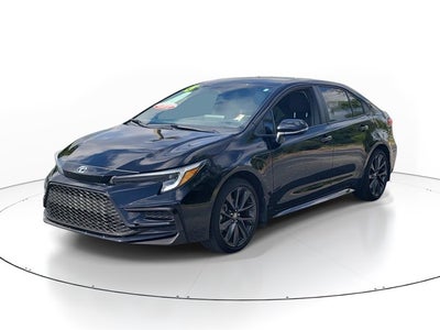 2025 Toyota COROLLA SE