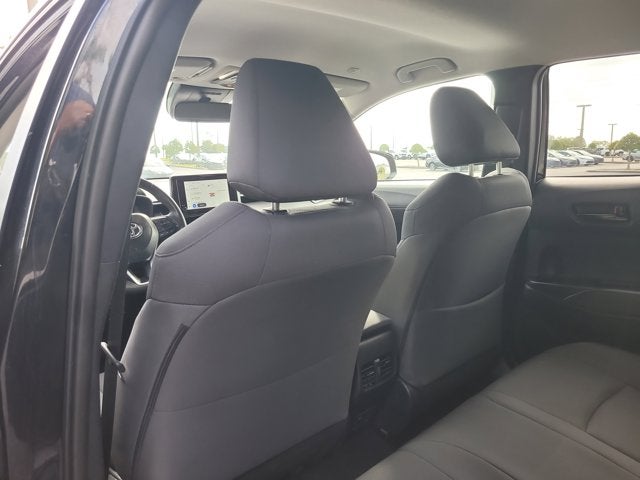 2025 Toyota Corolla Cross LE